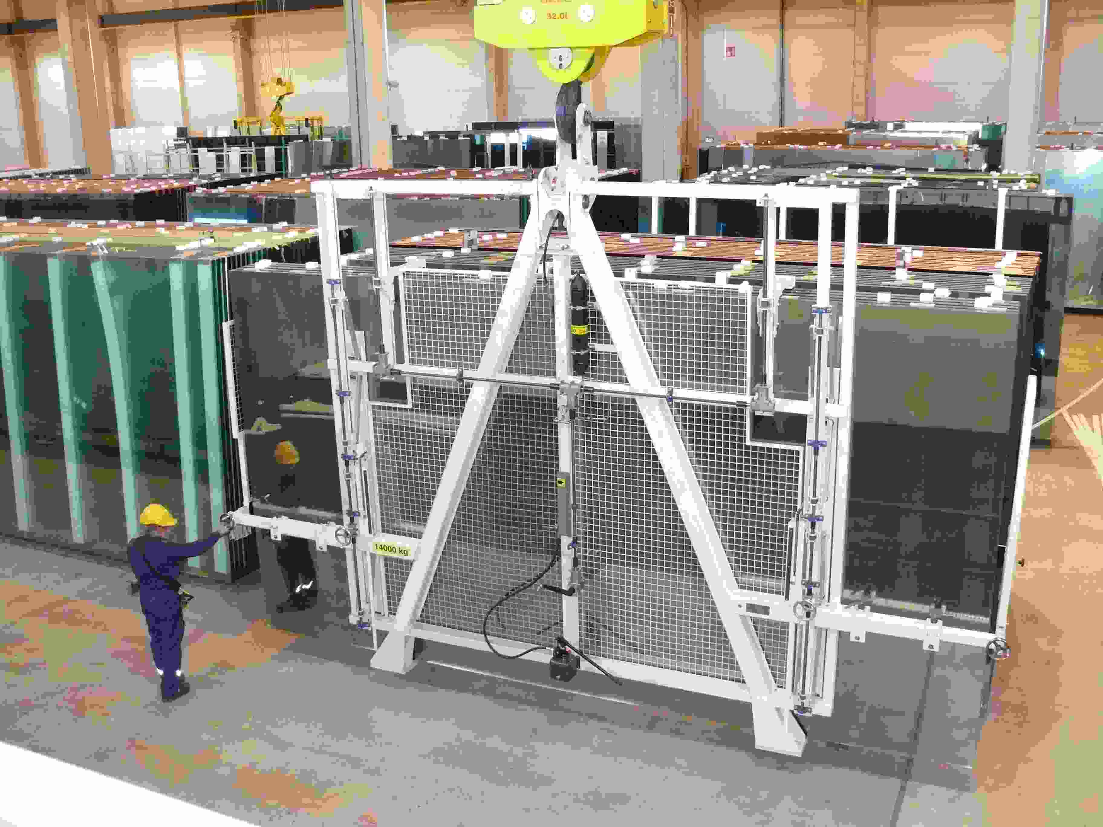 Vertikalförderer Aufzug